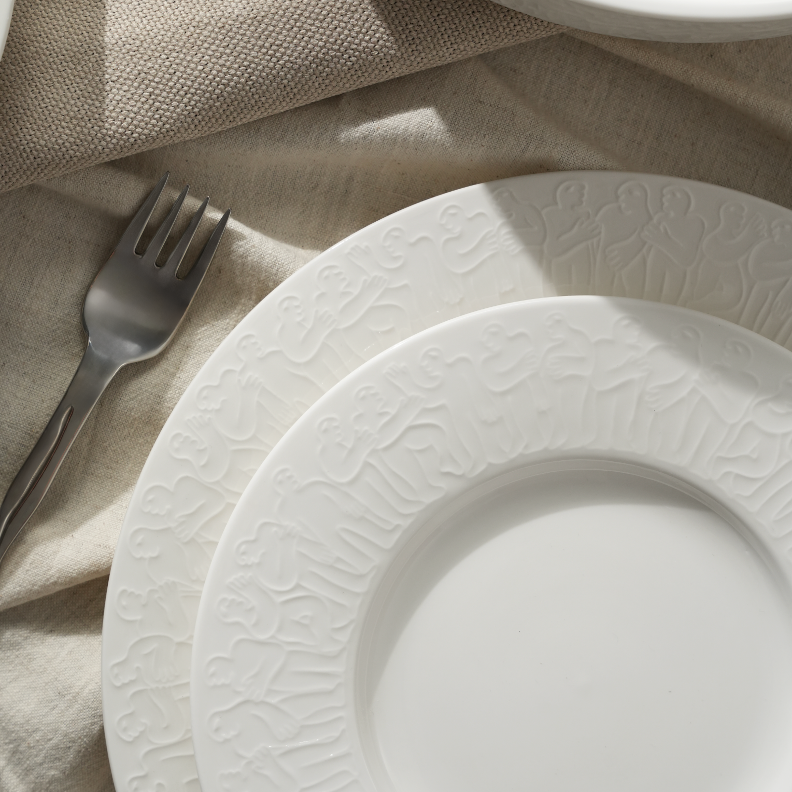 Dinner Plate Set Of 4 - Discussion