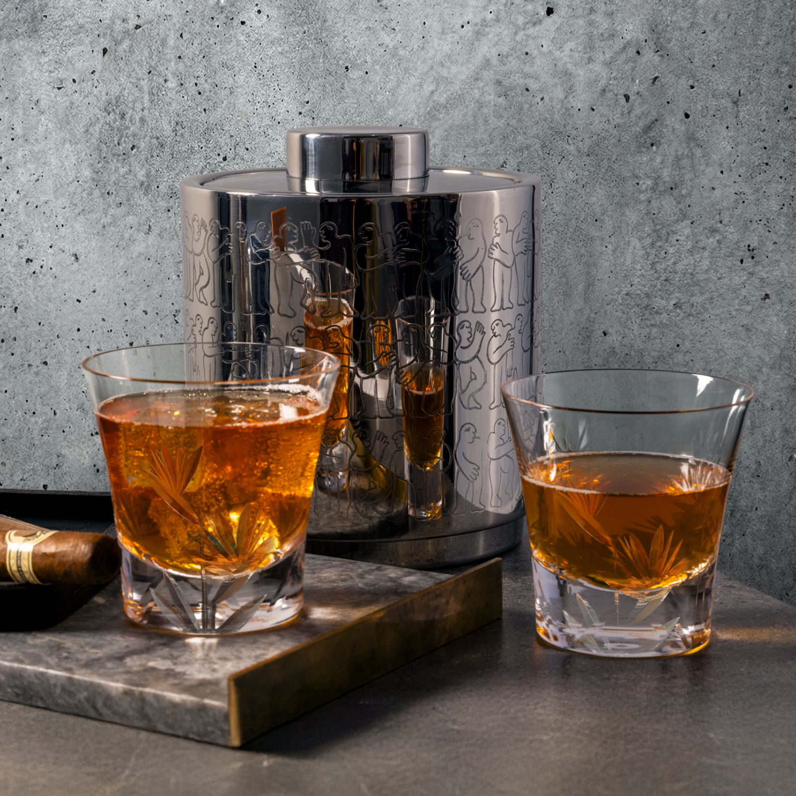 WHISKEY GLASS SET OF 4 - strelitzia