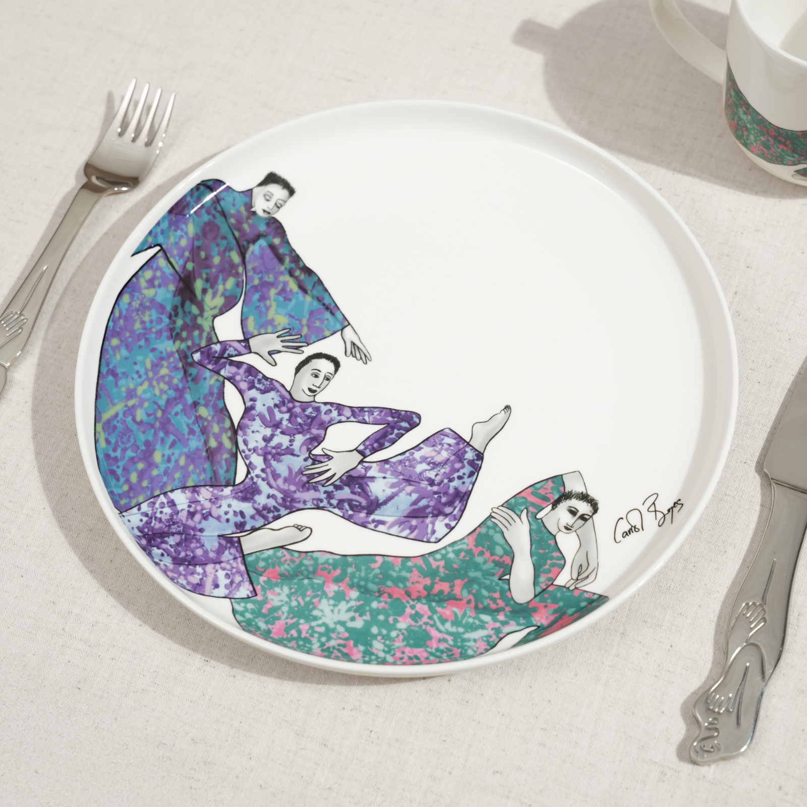 DINNER PLATE SET OF 4 - dancing girls