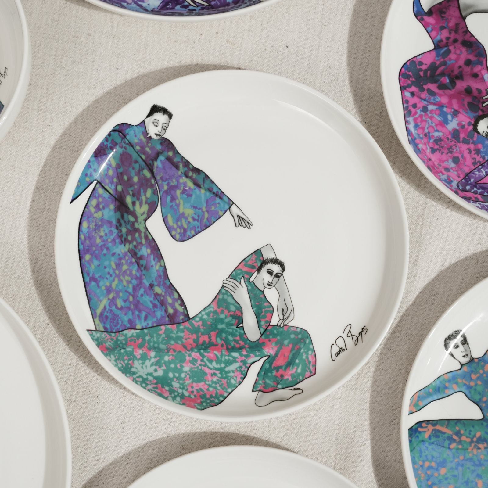 SIDE PLATE SET OF 4 - dancing girls