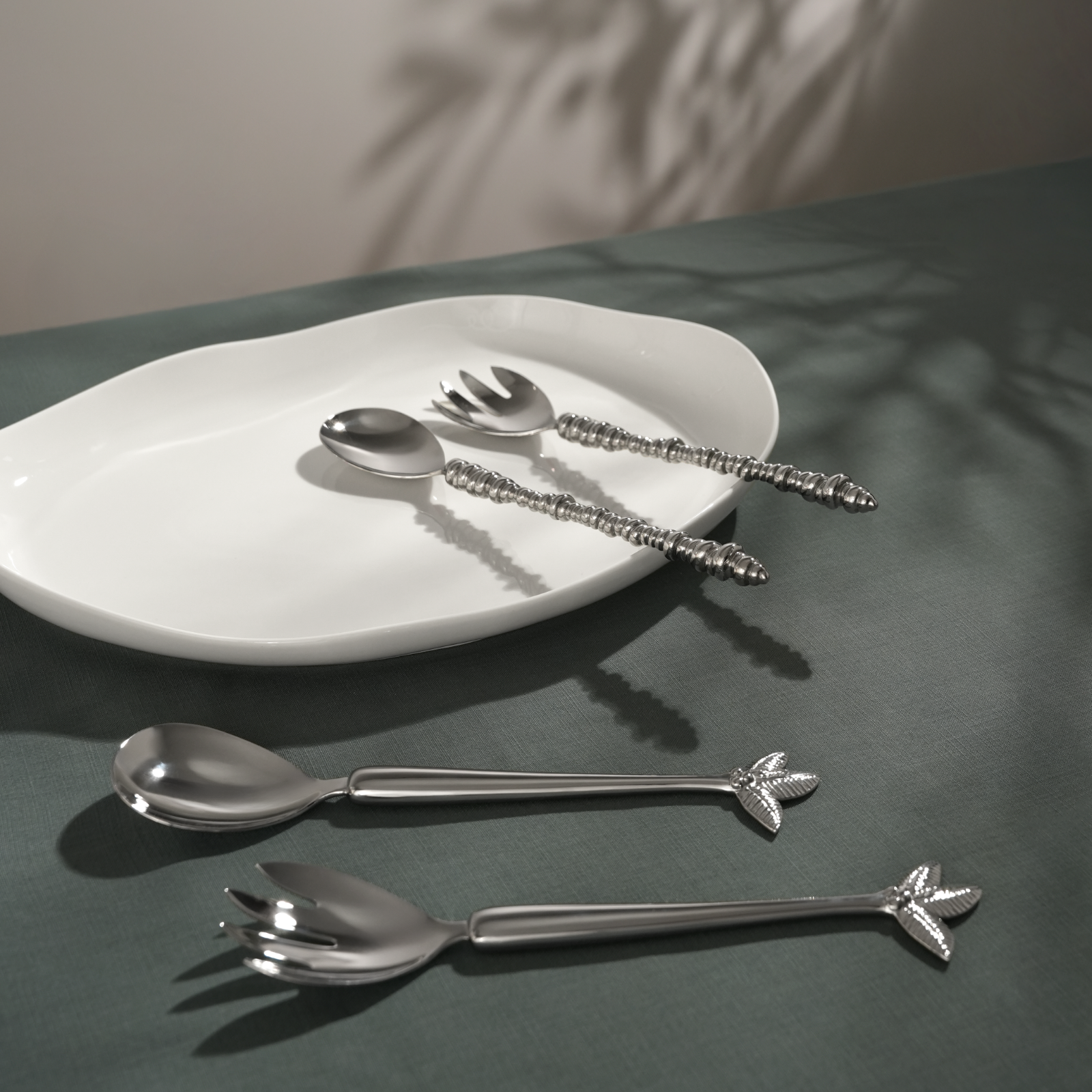 SALAD SERVERS - wound up