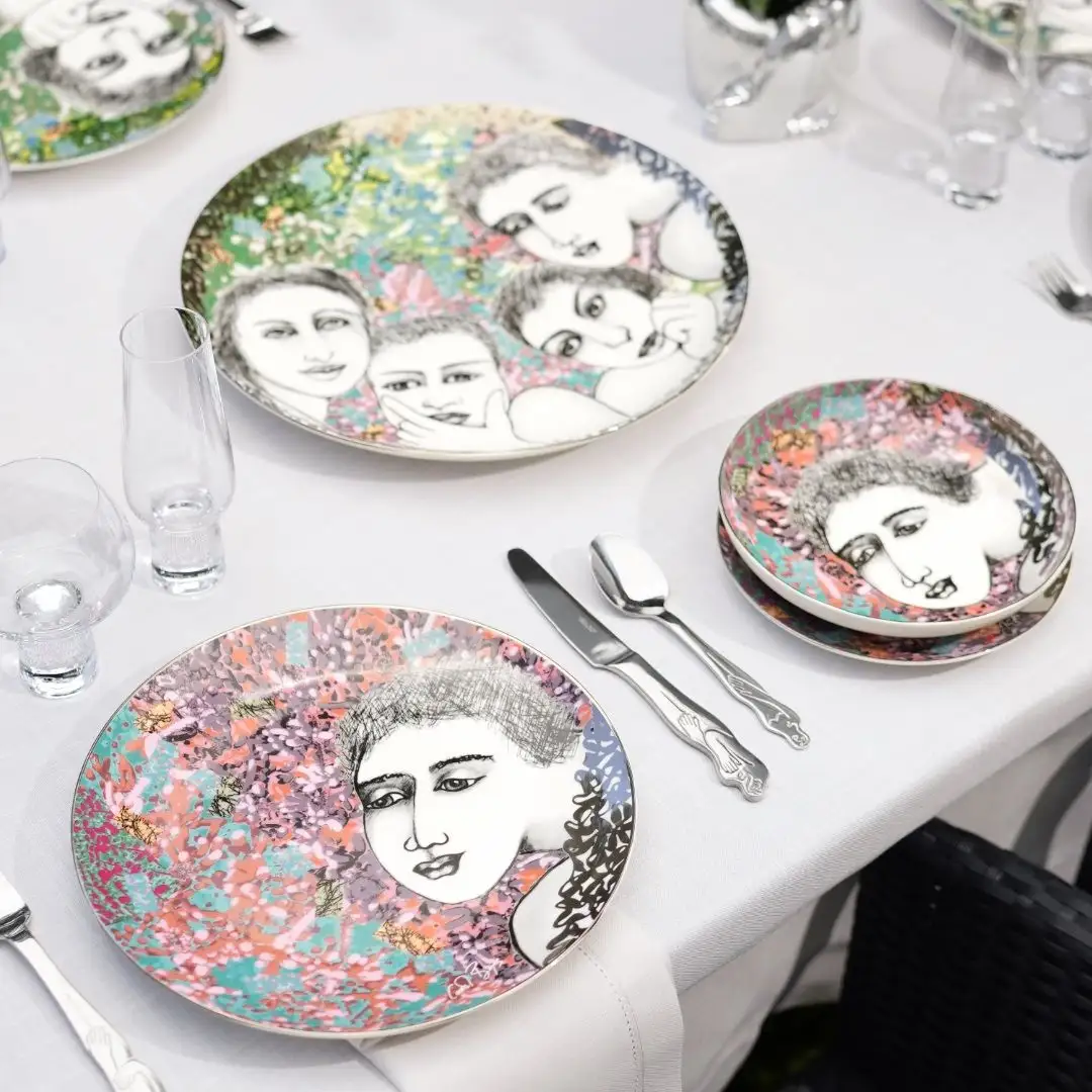 Dinner Plate Set Of 2 - Luscious