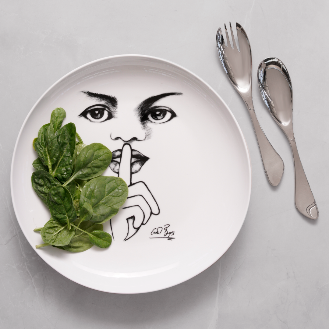 Dinner Plate Set Of 4 - It'S A Secret!