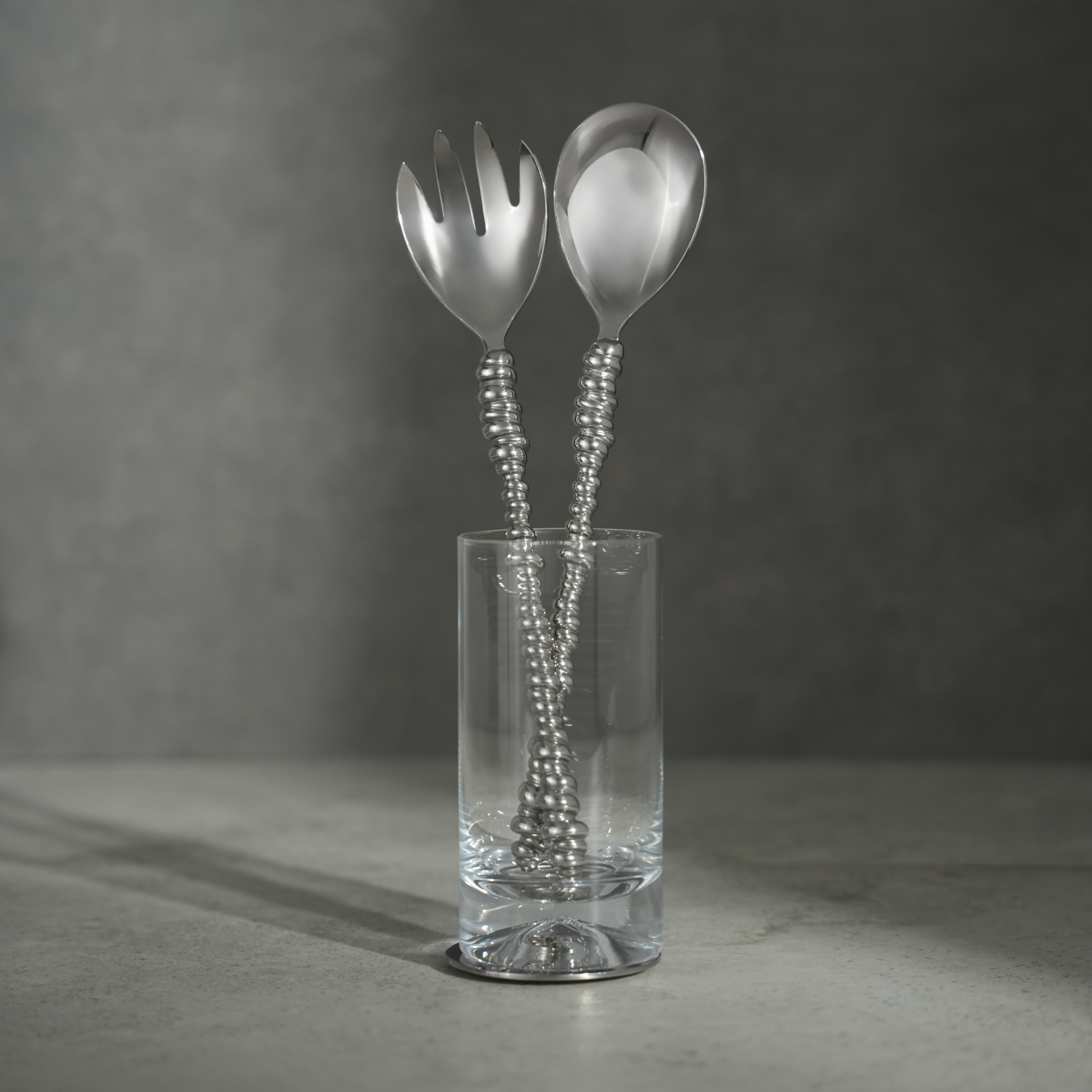 SALAD SERVERS - wound up