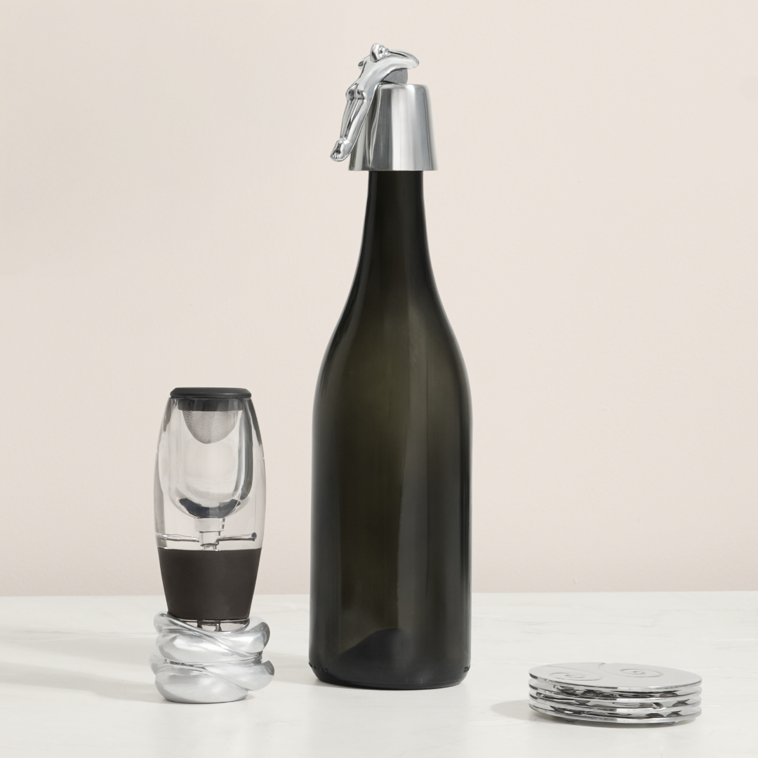 Wine Aerator Holder - Wound Up