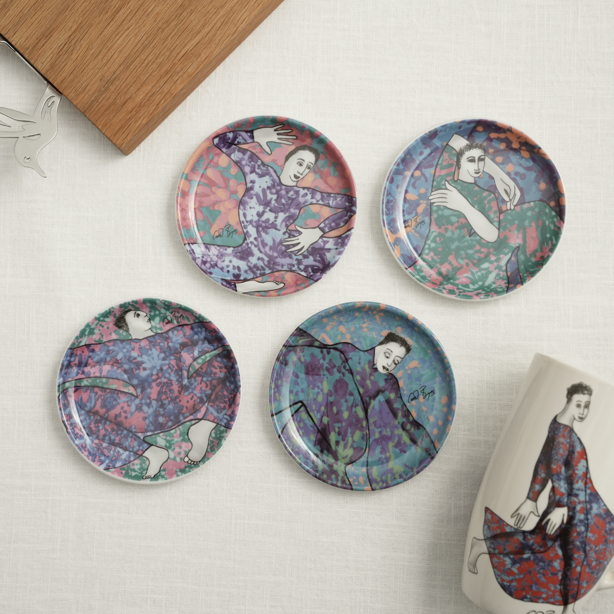 RIMMED COASTER SET OF 4 - dancing girls