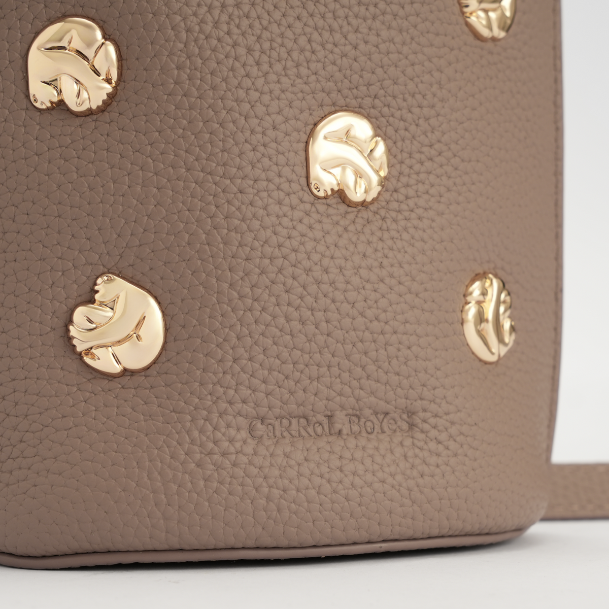 STUDDED PHONE POUCH - cradle - taupe