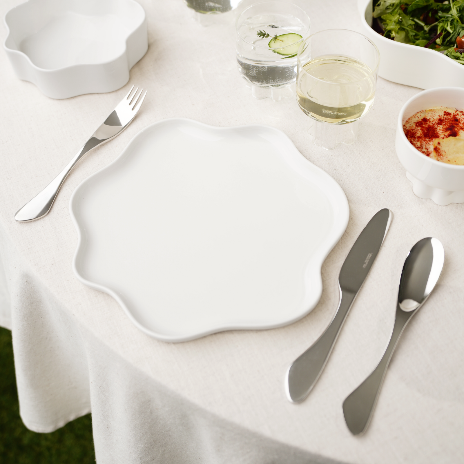 Dining - Wavy