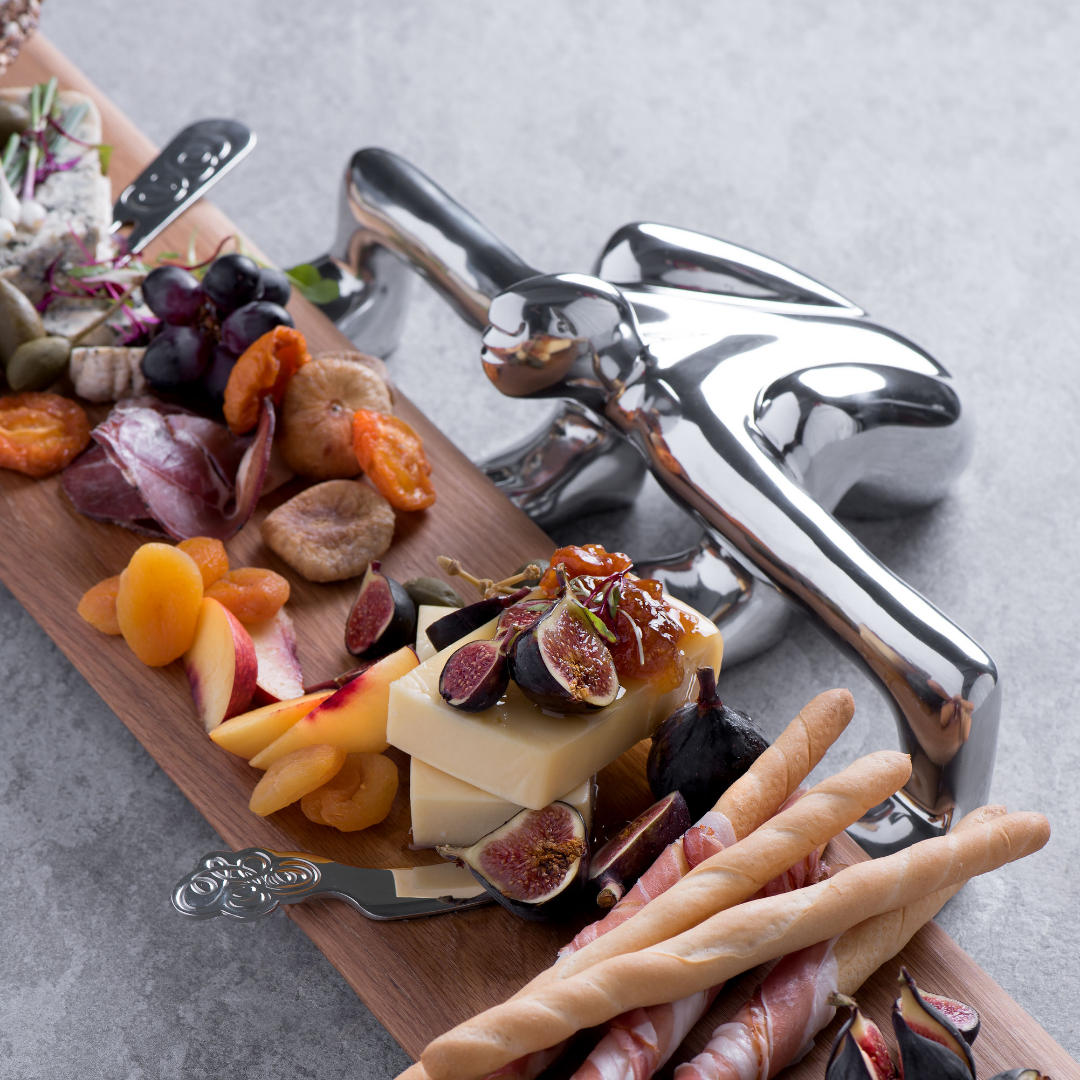 Serving Board - In Touch